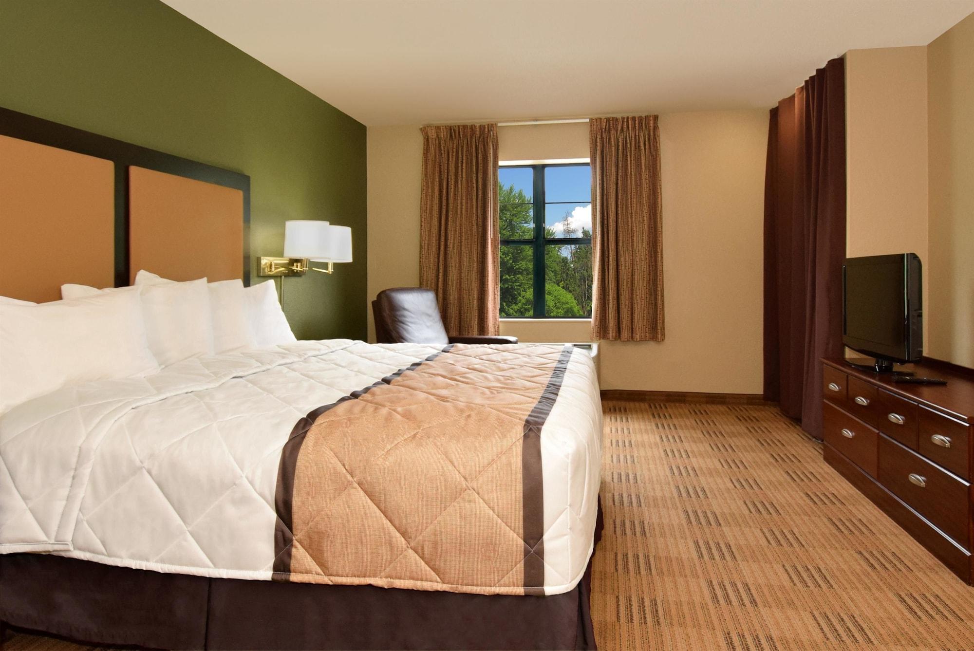 Extended Stay America Select Suites - Tampa - North - Usf - Attractions Temple Terrace Exterior foto